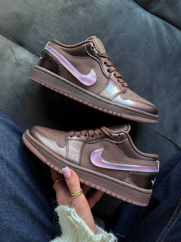 Nike Dunk Low Light Chocolate