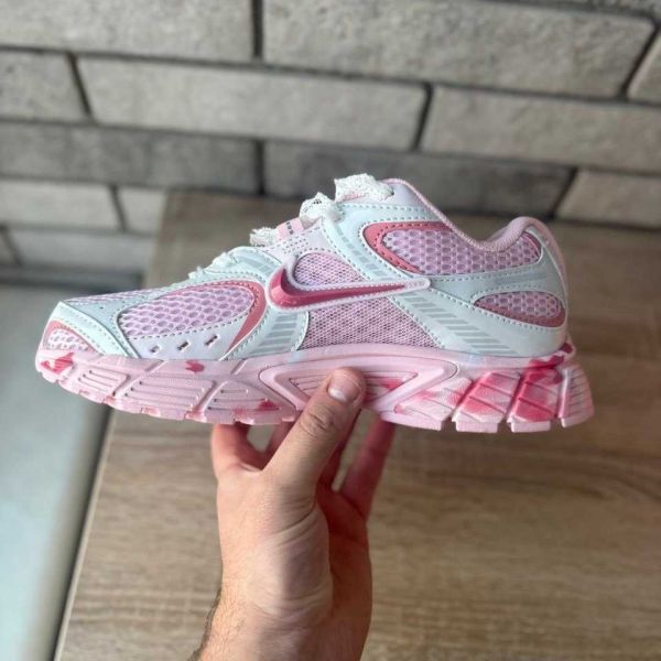 Nike V5 Rnr Custom Pink
