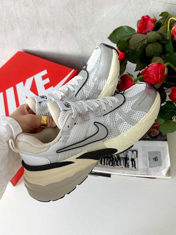 Nike Vk2 Run V2K Summit White Metalic Silver