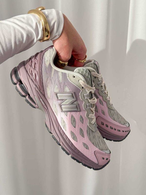 New Balance 1906R Fantomfit Grey Pink