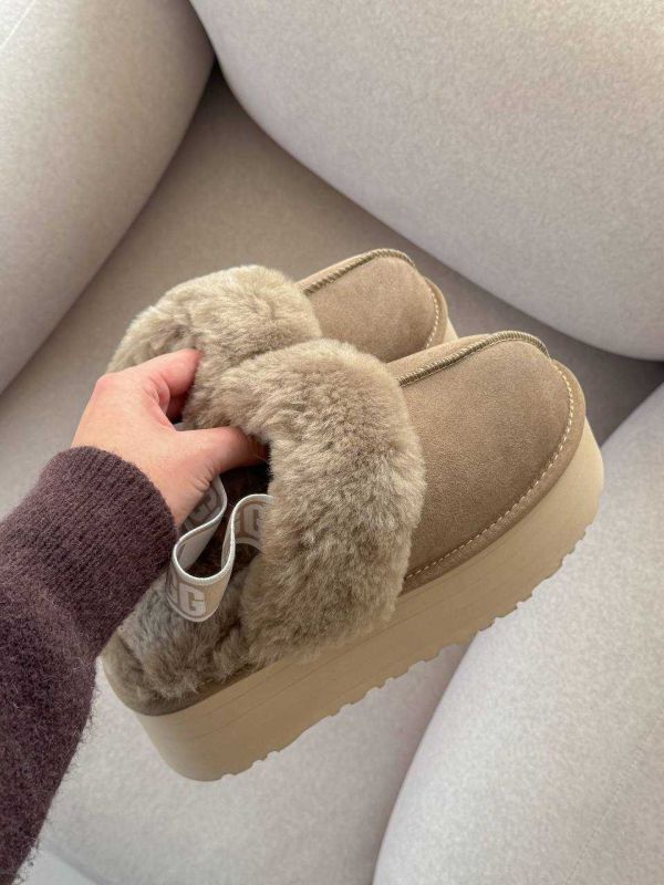 UGG Funkette Slipper Platform Chestnut Light Brown